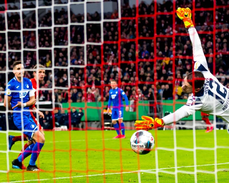 Đánh giá sức tấn công và ghi bàn của hai đội