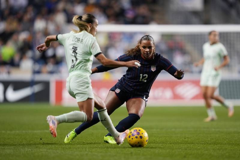 Cách Dự Đoán Kèo Thẻ Phạt Để Vào Tiền Ăn Chắc 2 Nhịp trận thay đổi đột ngột